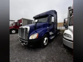 2020 FREIGHTLINER CASCADIA 125