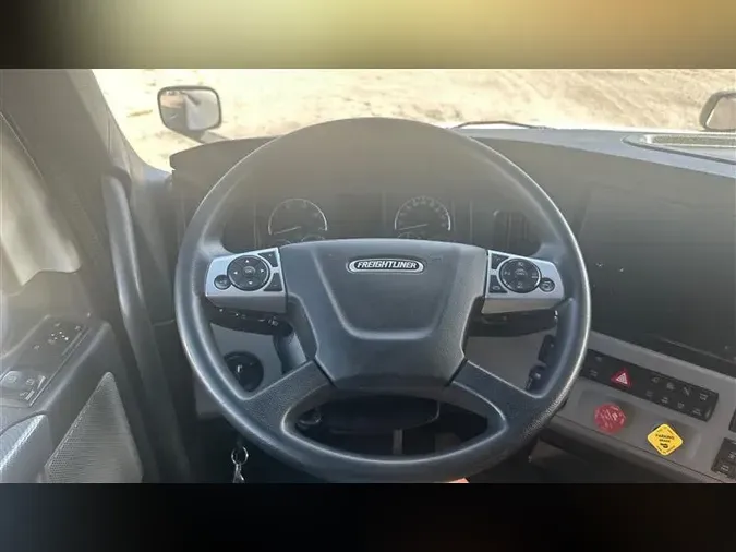 2020 FREIGHTLINER CA126