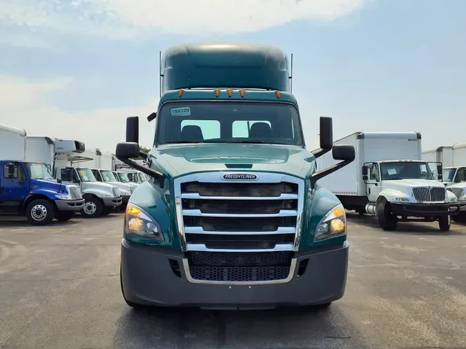 2019 FREIGHTLINER NEW CASCADIA PX12664