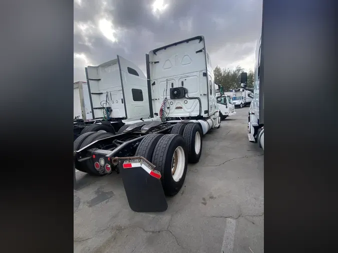 2019 FREIGHTLINER/MERCEDES NEW CASCADIA PX12664