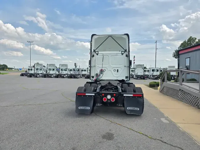 2022 FREIGHTLINER/MERCEDES NEW CASCADIA PX126640d3a2fcd53573871e25e0537d6edc761