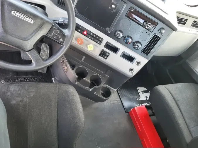 2019 FREIGHTLINER NEW CASCADIA PX12664