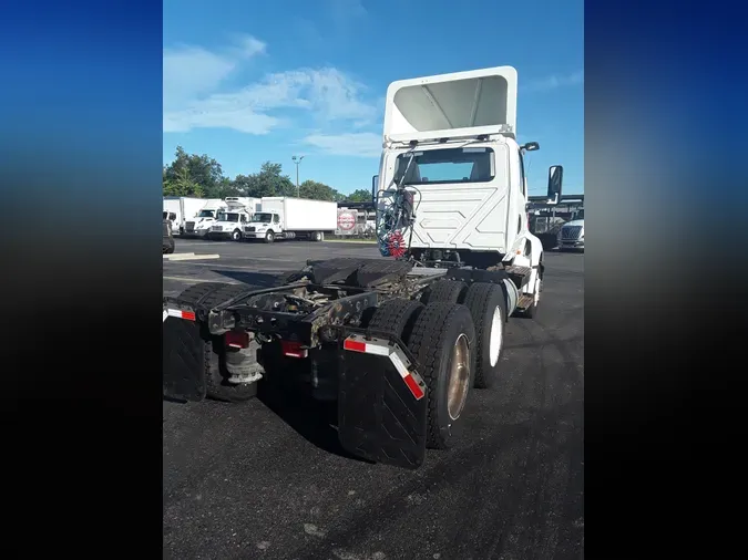 2020 NAVISTAR INTERNATIONAL LT625 DAYCAB T/A