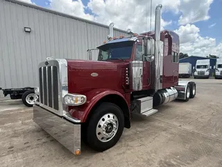 2016 Peterbilt 389