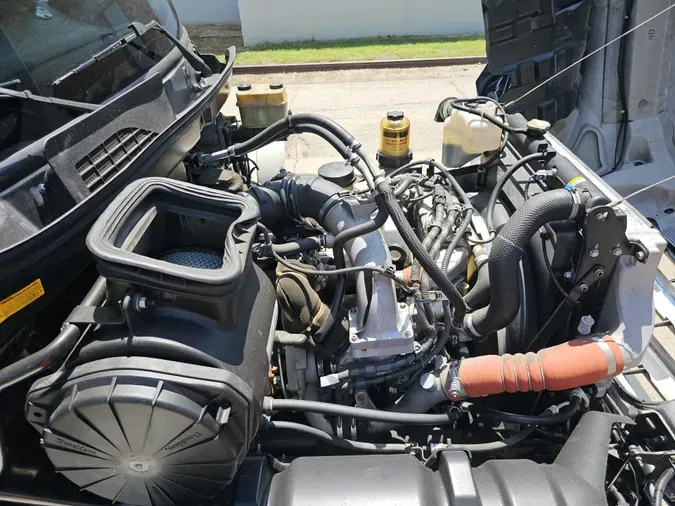 2017 Hino 268