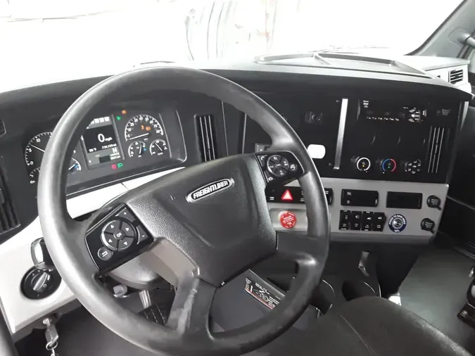 2021 FREIGHTLINER NEW CASCADIA PX12664