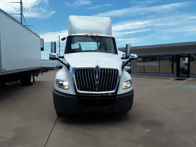 2020 NAVISTAR INTERNATIONAL LT625 DAYCAB T/A