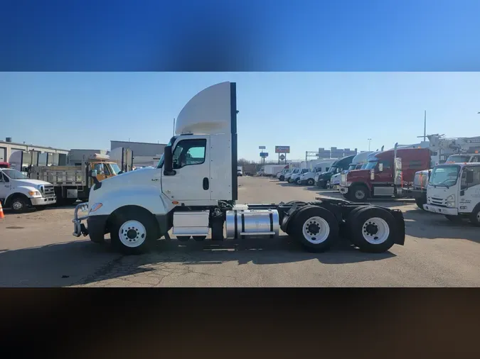 2021 International LT625