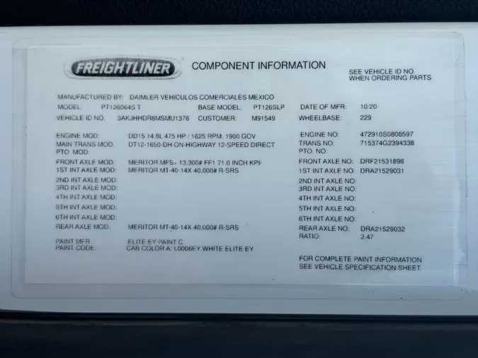 2021 Freightliner Cascadia 1260d4eda61f24bd694a55cd258011d3658