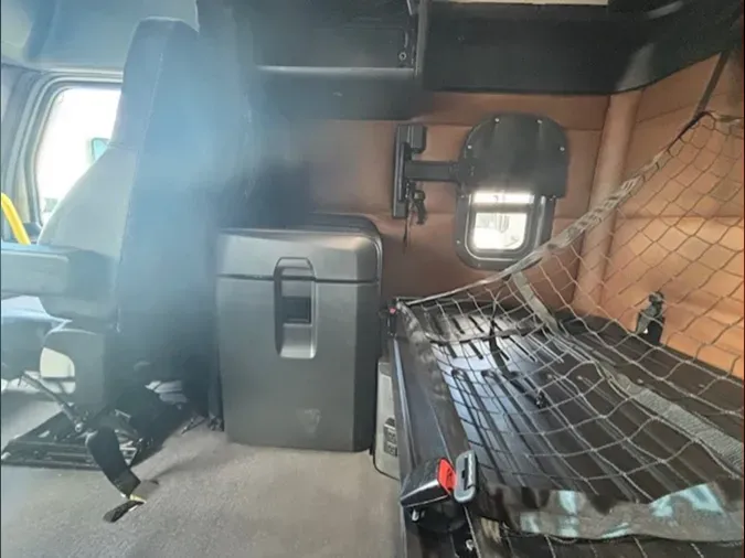 2022 Freightliner PT126SLP
