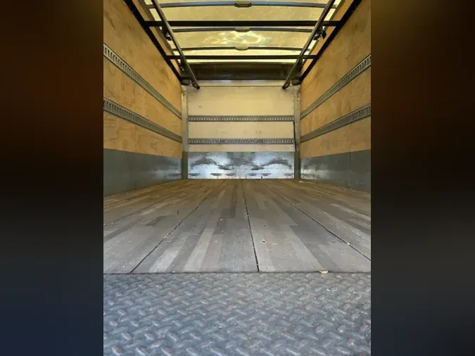 2019 ISUZU NQR0d4f431daf531bbfcb57aef78bc40557