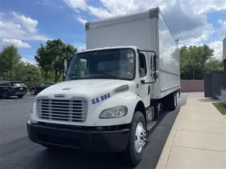 2017 FREIGHTLINER M2-106