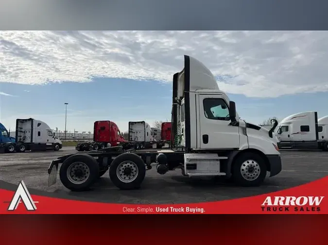 2021 FREIGHTLINER PE116