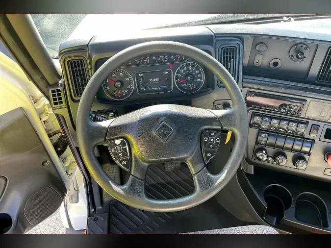 2021 INT LT625 6x4