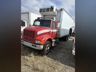 1992 INTERNATIONAL 8100