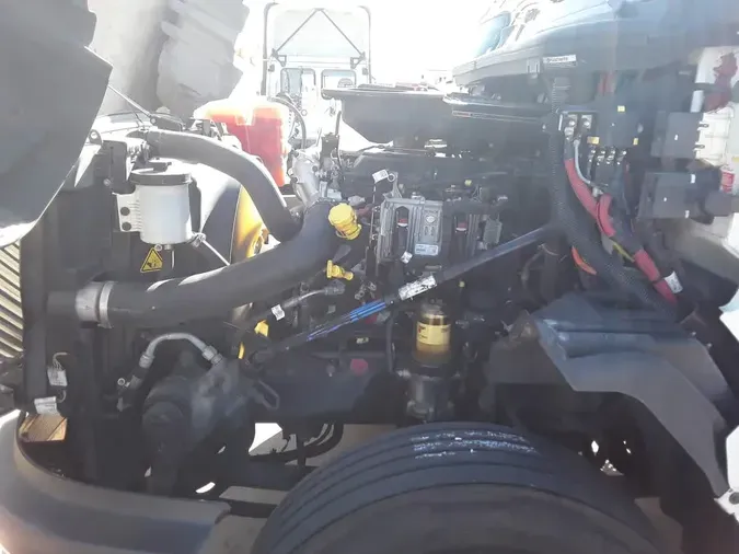 2019 NAVISTAR INTERNATIONAL LT625 DAYCAB T/A0d5381aebff52334563d1832adcd7acd