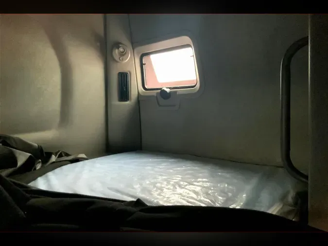 2021 INT LT625 6x4