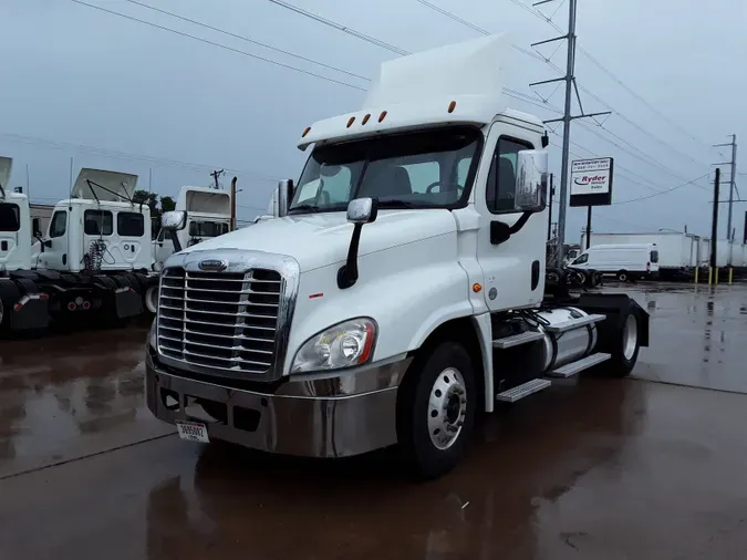 2019 FREIGHTLINER/MERCEDES CASCADIA 1250d59105f22dc8be2f1399c7ffd619556