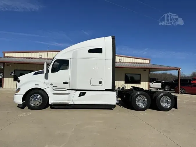 2022 KENWORTH T680