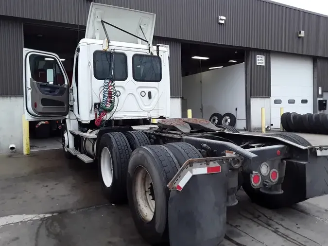 2019 FREIGHTLINER/MERCEDES CASCADIA 1250d5bbc6bc5c2f93ac0342213df98cdc9