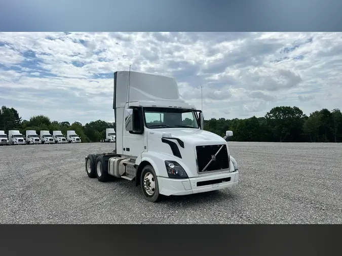 2016 Volvo VNL3000d5c7fd5c18ba2ab3a0de812cde4e273