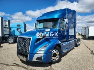 2025 VOLVO VNL64T860