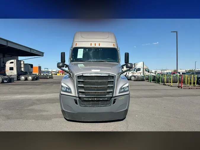 2023 Freightliner Cascadia