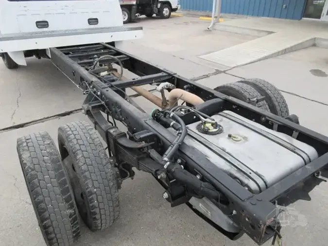 2015 FORD F550 XL