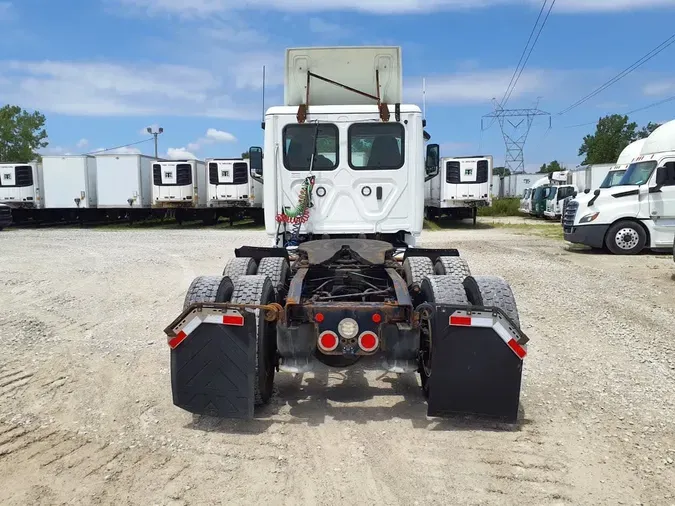 2019 FREIGHTLINER NEW CASCADIA PX12664