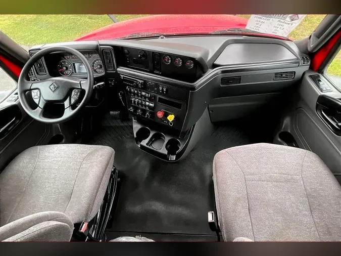 2021 INT LT625 6x4