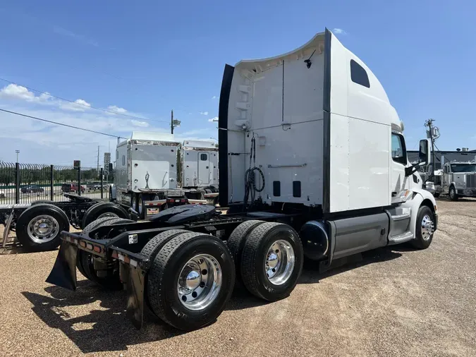 2021 Peterbilt 579