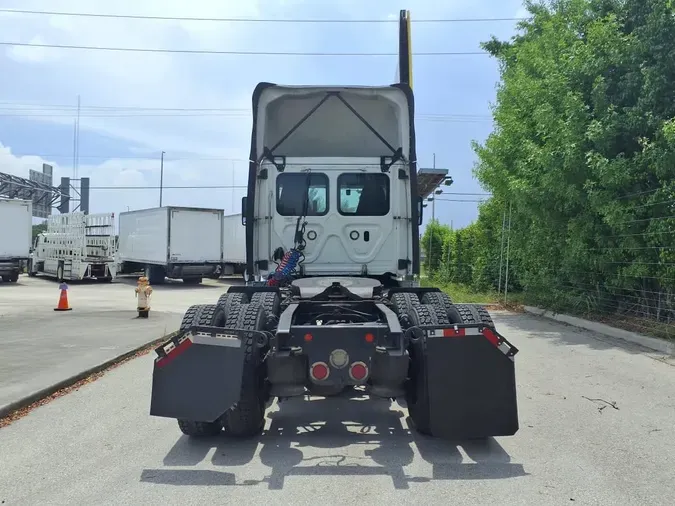 2019 FREIGHTLINER/MERCEDES CASCADIA 1130d6d3b89b5dc7b9a14dd45ab423b93d1