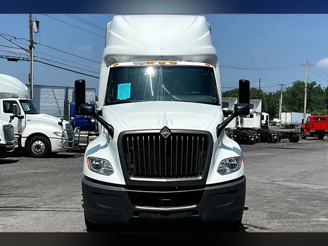 2022 INT LT625 6x4