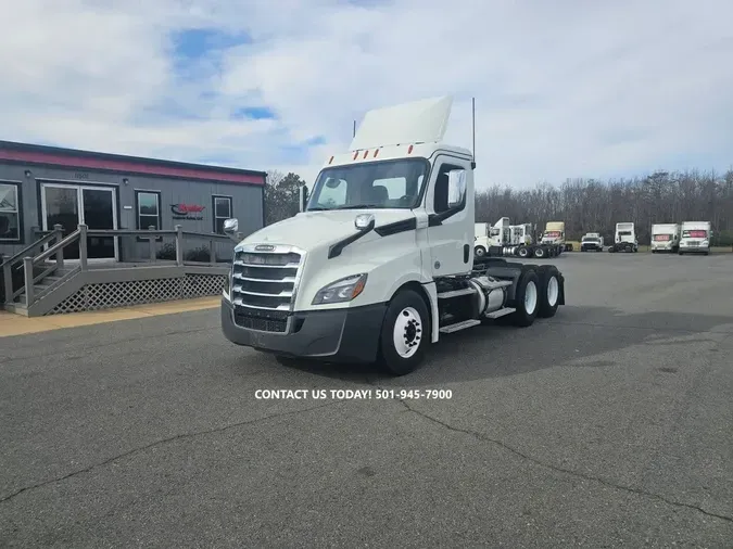 2019 FREIGHTLINER/MERCEDES NEW CASCADIA PX126640d70a31deda406a1df55d44ec4e74145