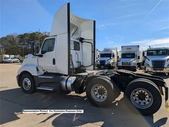 2021 INTERNATIONAL LT