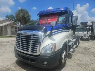 2016 FREIGHTLINER/MERCEDES CASCADIA 125