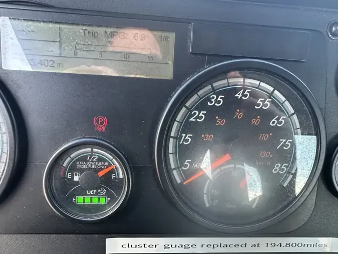 2017 FREIGHTLINER/MERCEDES CASCADIA 1130d7661ba125395ad1d6824556729a7e3