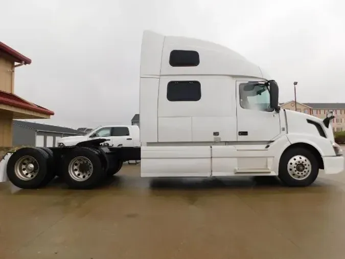 2018 Volvo VNL