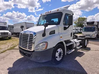 2015 FREIGHTLINER/MERCEDES CASCADIA 113