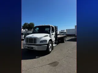 2018 FREIGHTLINER M2 106