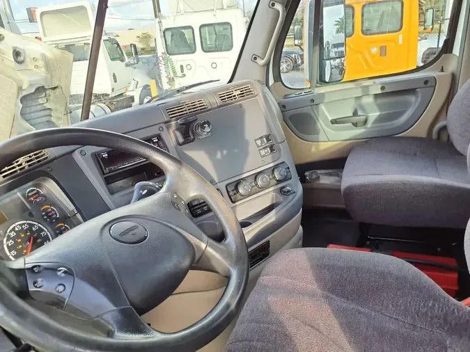 2018 FREIGHTLINER/MERCEDES CASCADIA 1250d80b39bd27a105ba3cdacf16231de5b