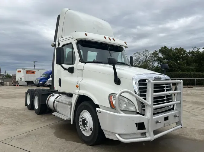 2015 Freightliner Cascadia