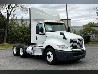 2019 INT LT625 6x4