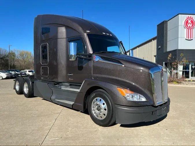 2022 Kenworth T6800d82bf9effcb04c7ccb36b94947301f0