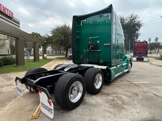 2020 Kenworth T680