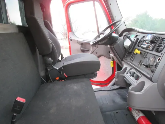 2018 FREIGHTLINER M20d83d1d2b74d7fdc85adaa49a27604b6