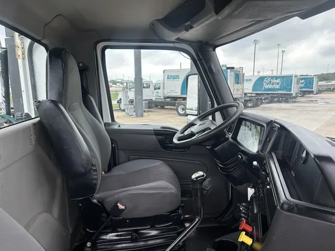 2019 International LT625