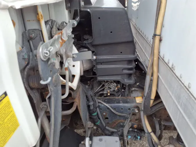 2018 ISUZU NPR