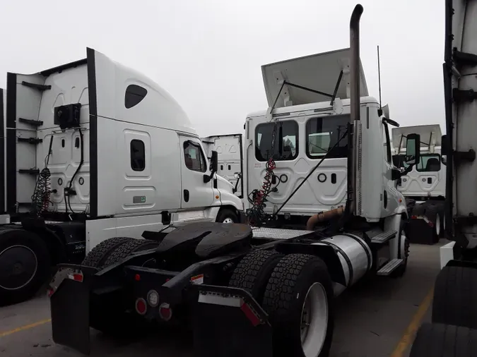 2018 FREIGHTLINER/MERCEDES CASCADIA 113