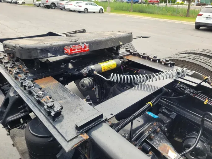 2023 Peterbilt 579